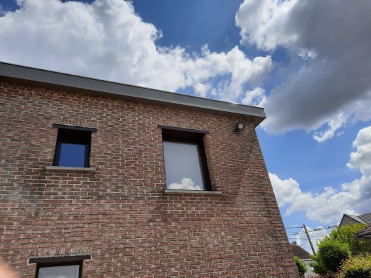 150456316 418456916111973 2856583881225416771 N