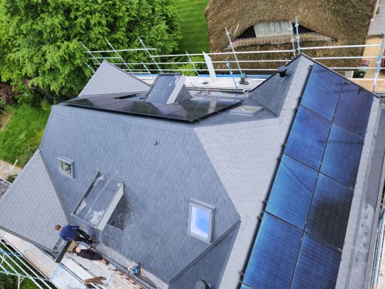 AFGEWERKT MET NATUURLEIEN